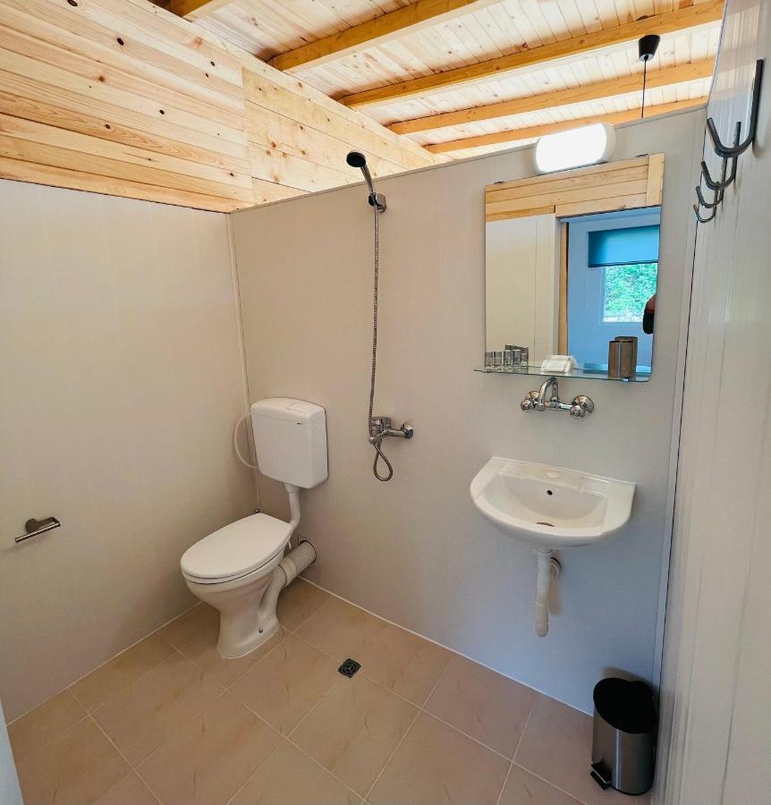 Cozyhut Бунгало Под Наем เชอร์โนโมเรทส์ ภายนอก รูปภาพ